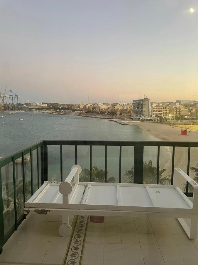Angolina Apartments Birżebbuġa Extérieur photo